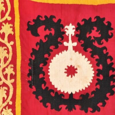 Alternative view of Suzani Pardah Vintage