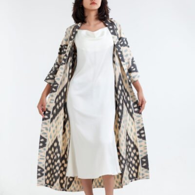 Grey Chevron Dots Ikat Robe